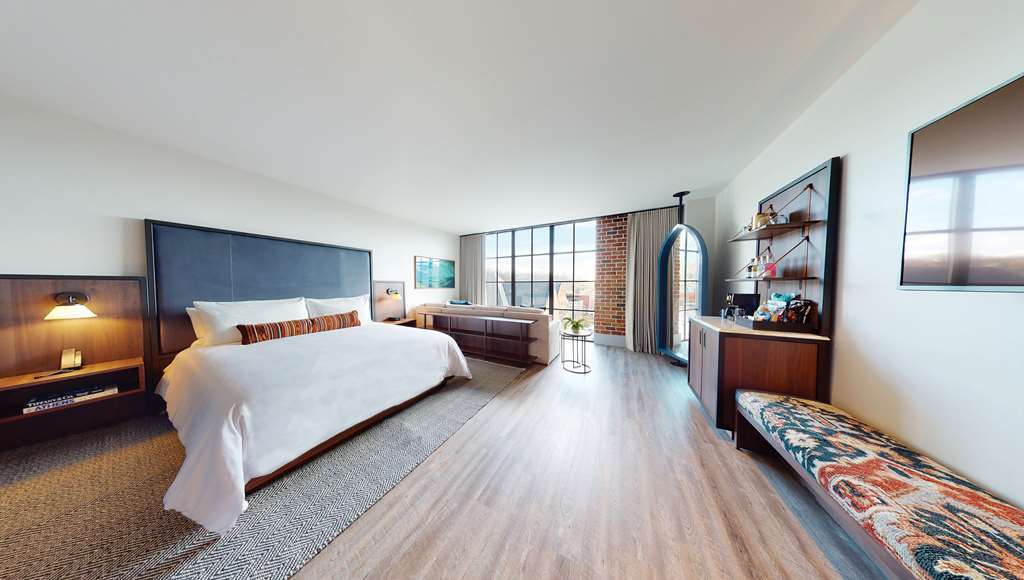 The Restoration Asheville — фото 3