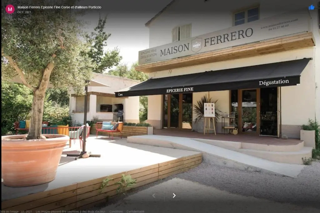 Residence de Porticcio, Youyoube
