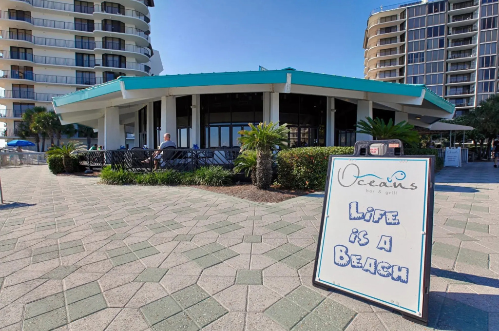 Edgewater Beach & Golf Resort by Panhandle Getaways