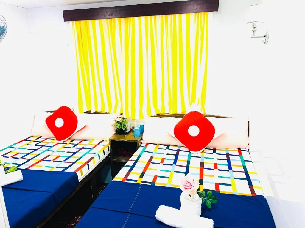 Standard Double Family room (full double bed)
