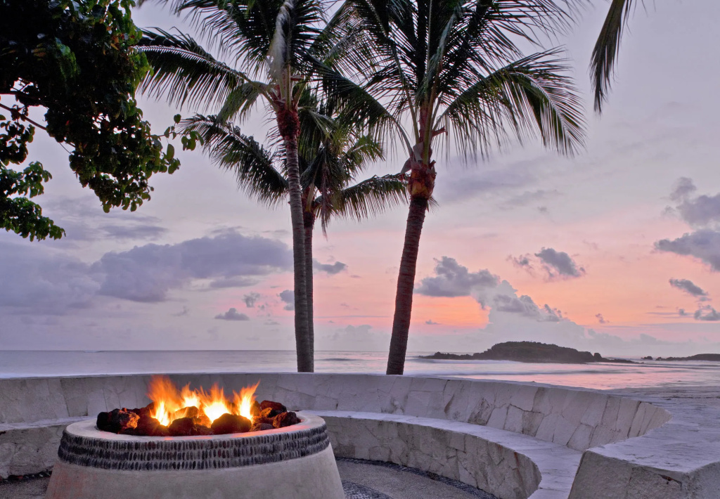 Beach & Waterfront