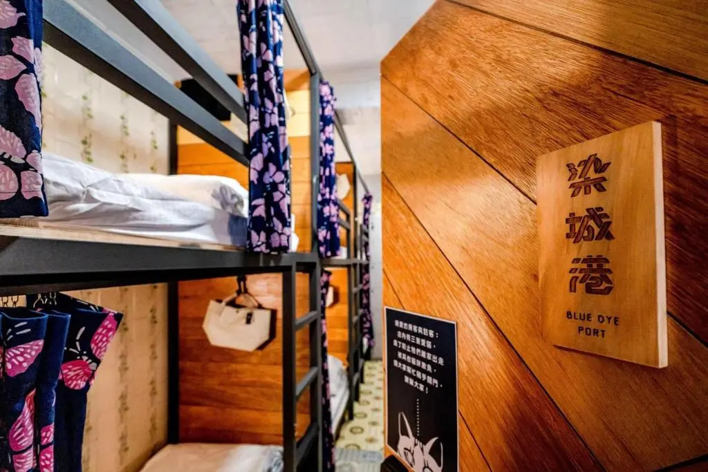 Bed in Dorm