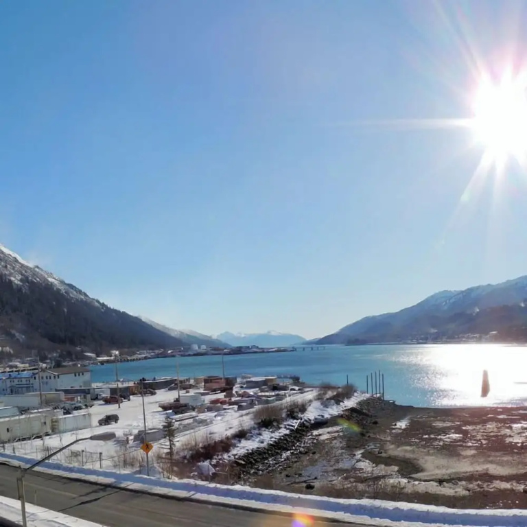 Standard Double room with water view (full double bed)
