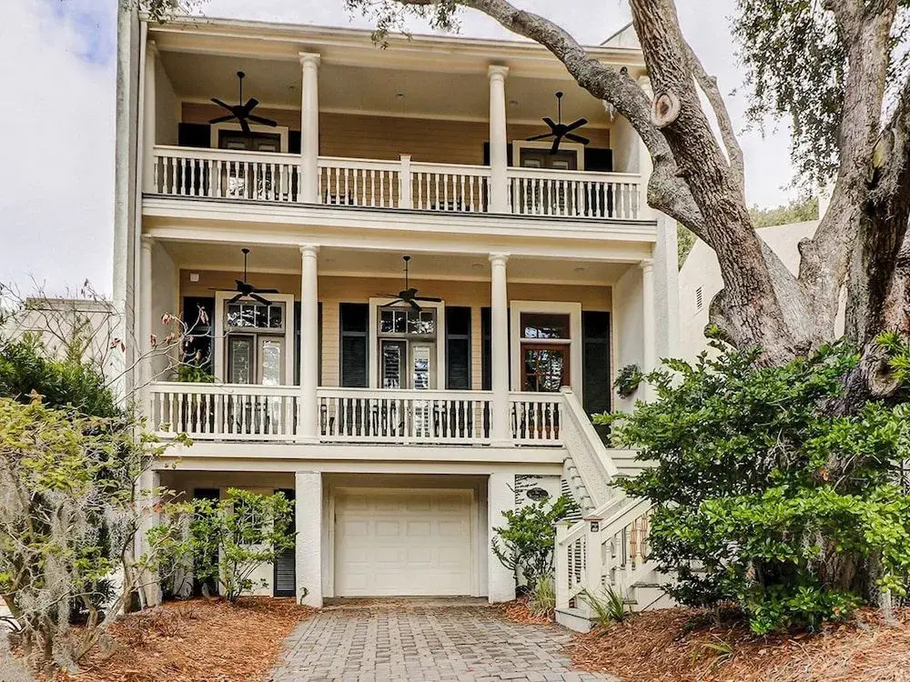 8 Mizzenmast Court Home 4 Bedrooms 4.5 Bathrooms Home