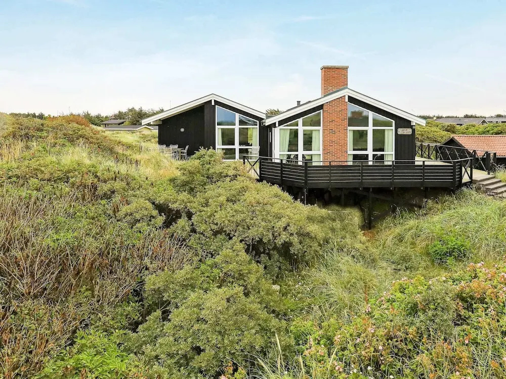 10 Person Holiday Home in Lokken