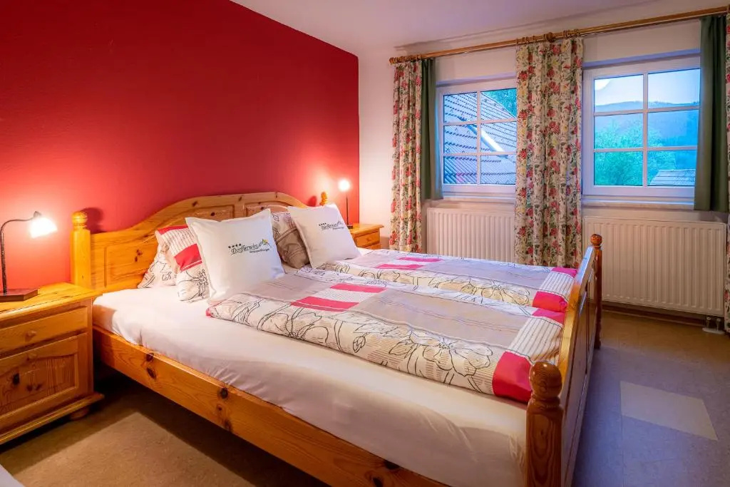 Ferienwohnungen Hotel Garni Dörflerwirt - Chambres