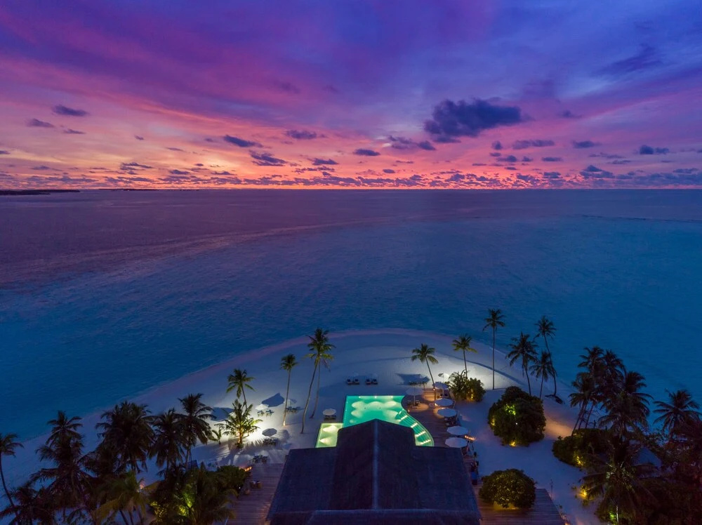Beach & Waterfront