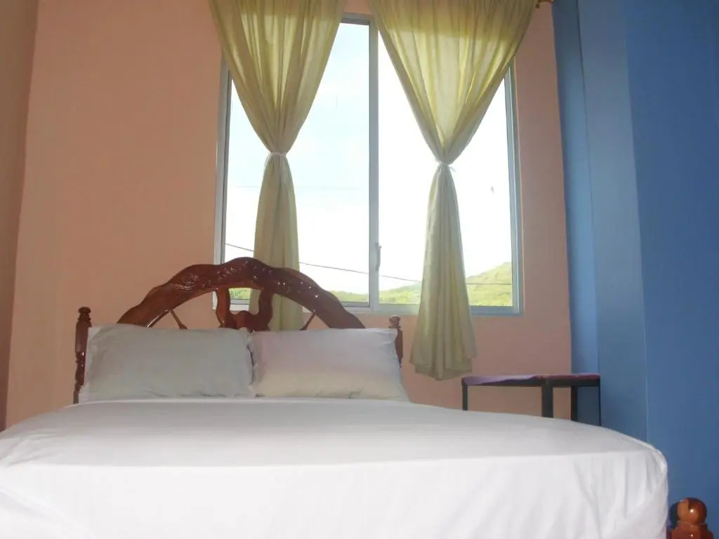 Standard Double room with sea view (full double bed)