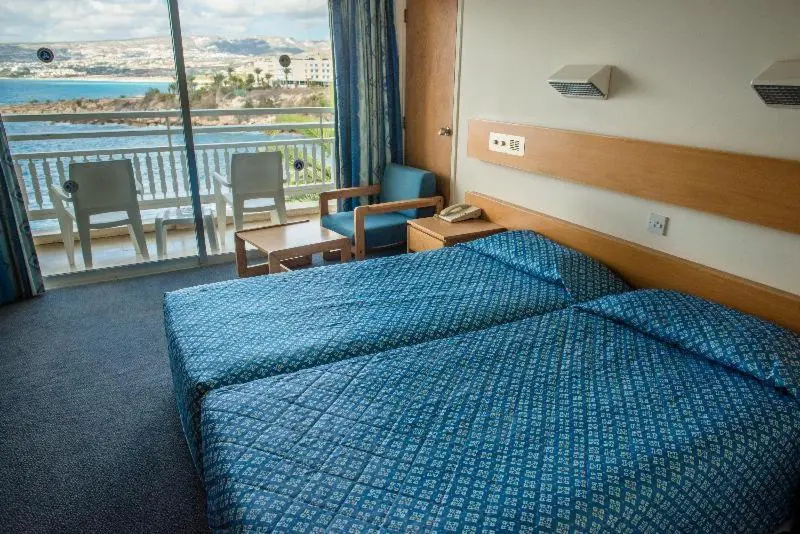 Cynthiana Beach Hotel - Chambres