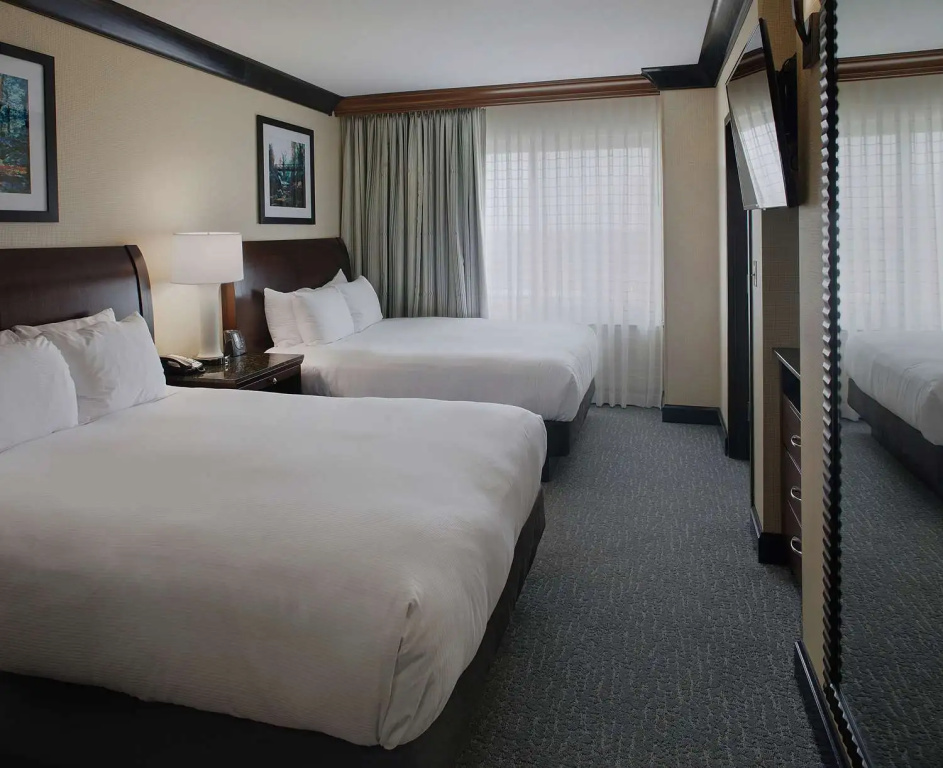 DoubleTree Suites by Hilton Bentonville - Chambres