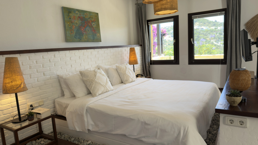 4Reasons Hotel And Bistro