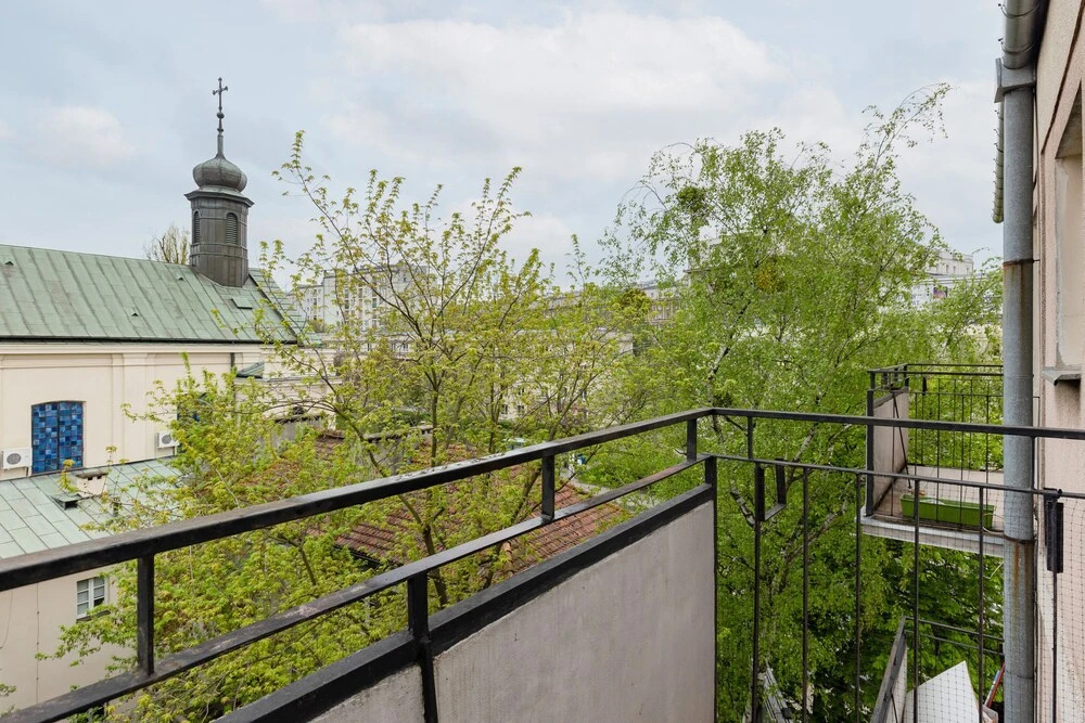 Bonifraterska Apartment by Renters