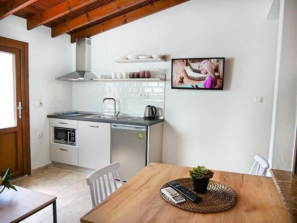 Komitsa Luxury Apartments, ,