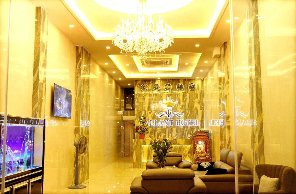 Lobby & Reception
