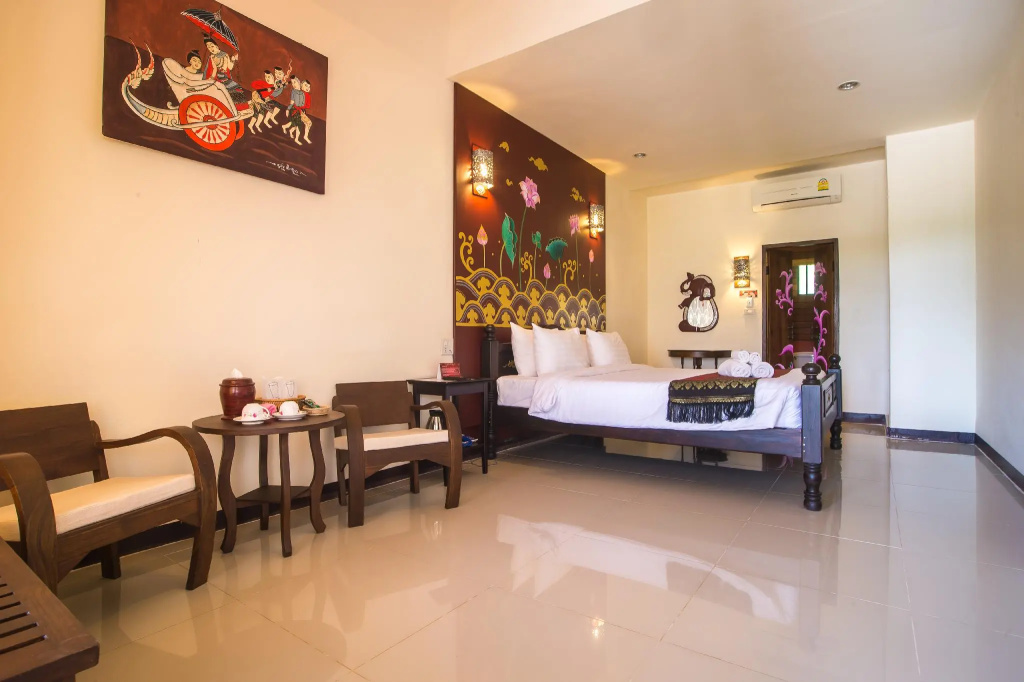 Standard Double room (full double bed)