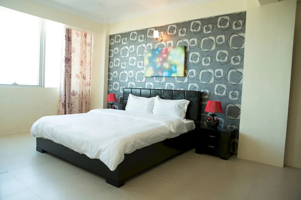 Ocean Front Suites - Général