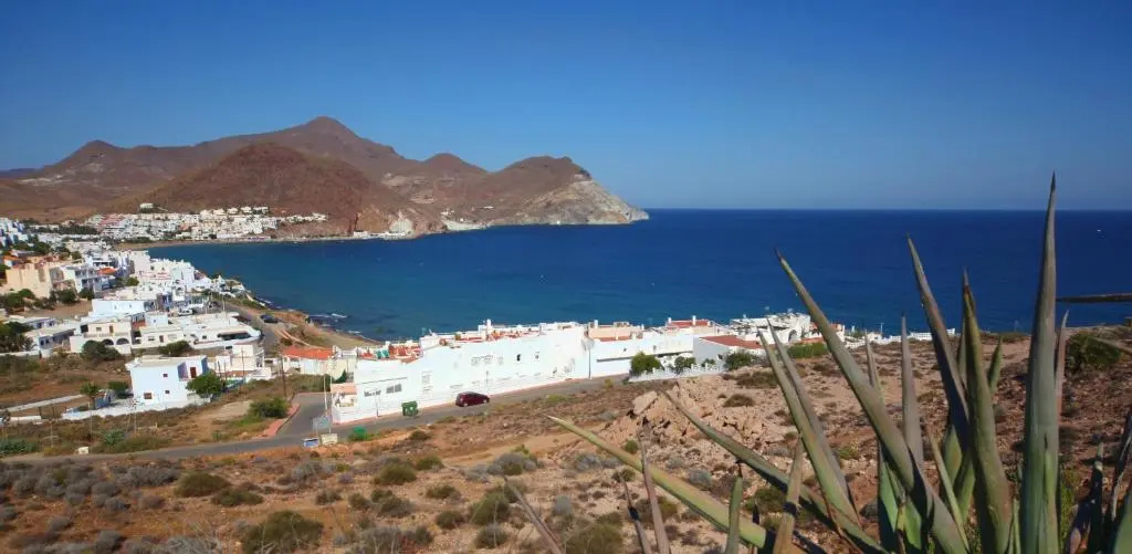 Beach & Waterfront