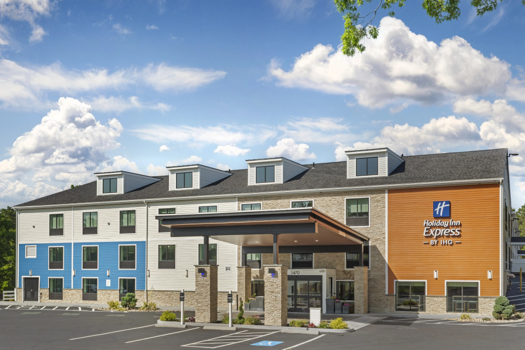 Cape Cod Hotel