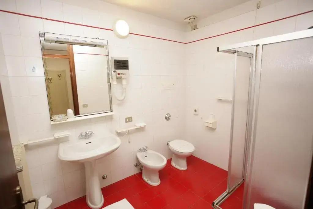 Hotel Ezzelino - Chambres