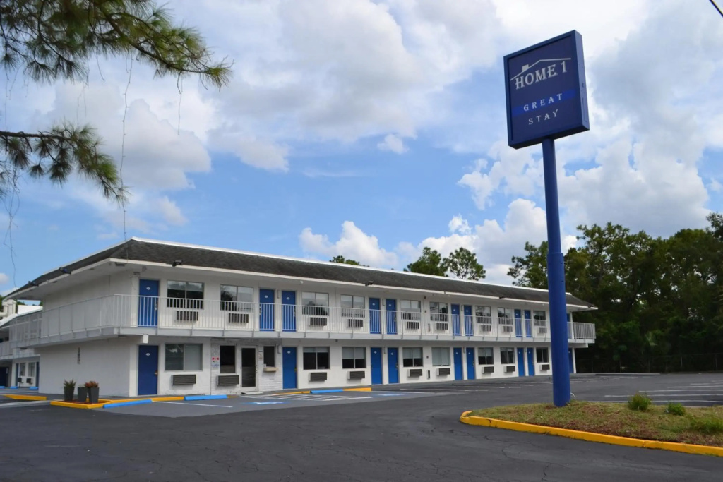 Knights Inn Jacksonville North