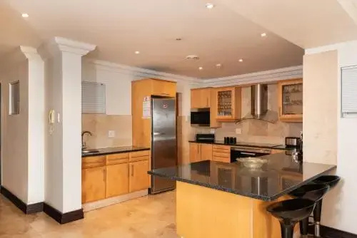 Ballito Manor Beach 304