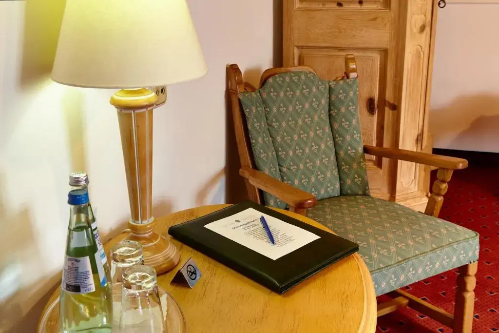 Hotel Sauerlacher Post - Chambres