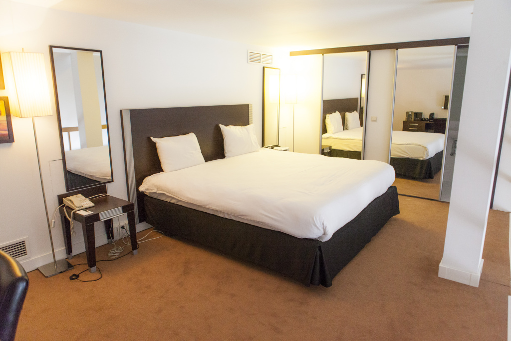 Progress Hotel — 3