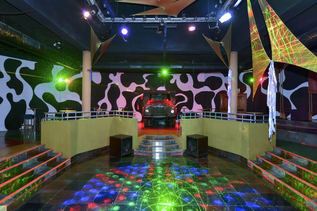 Lobby & Reception