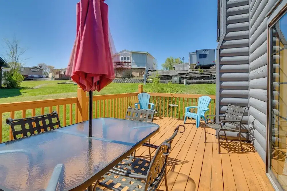 3 Mi to Branson Strip! Townhome w/ Deck & Porch
