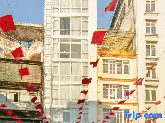 Hanoi Grandeur Hotel