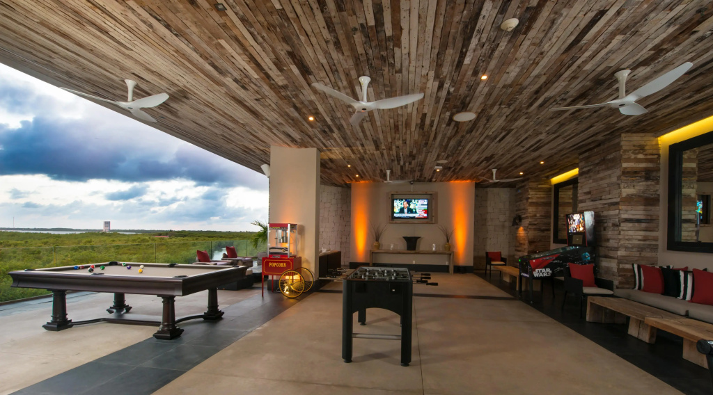 NIZUC Resort and Spa