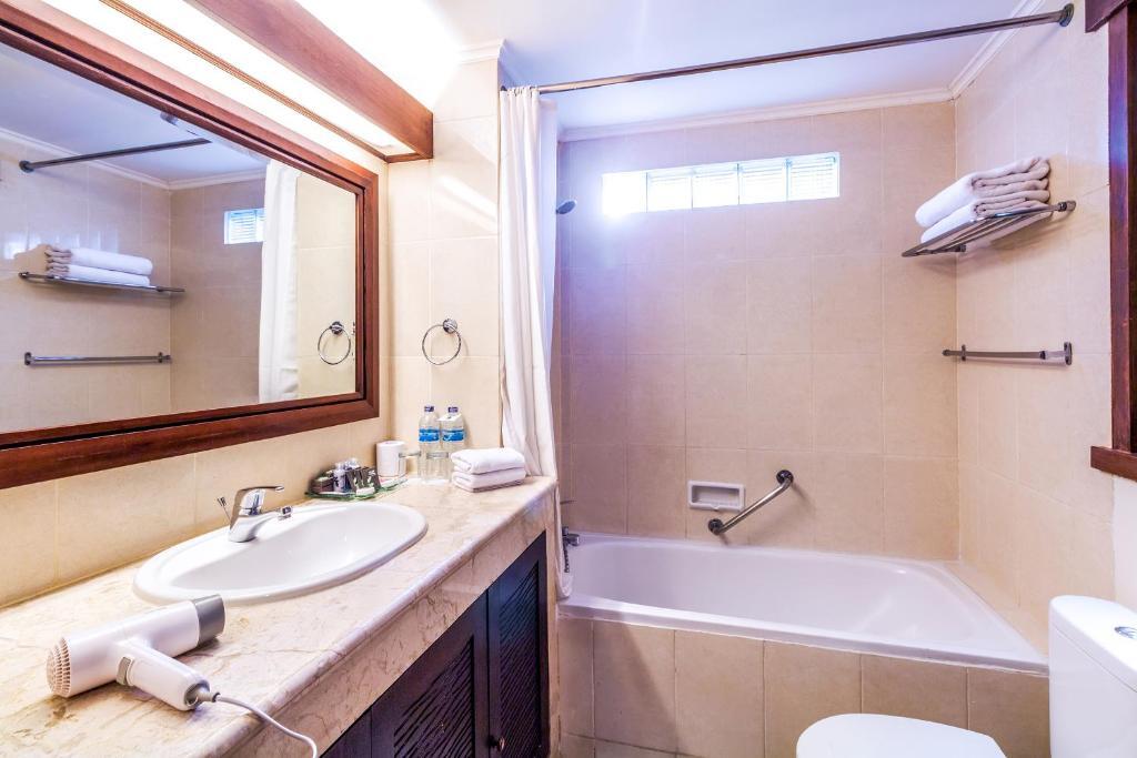 Risata Bali Resort & Spa