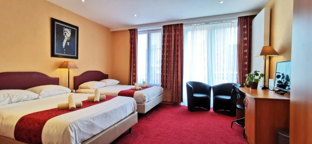 Standard Quadruple room