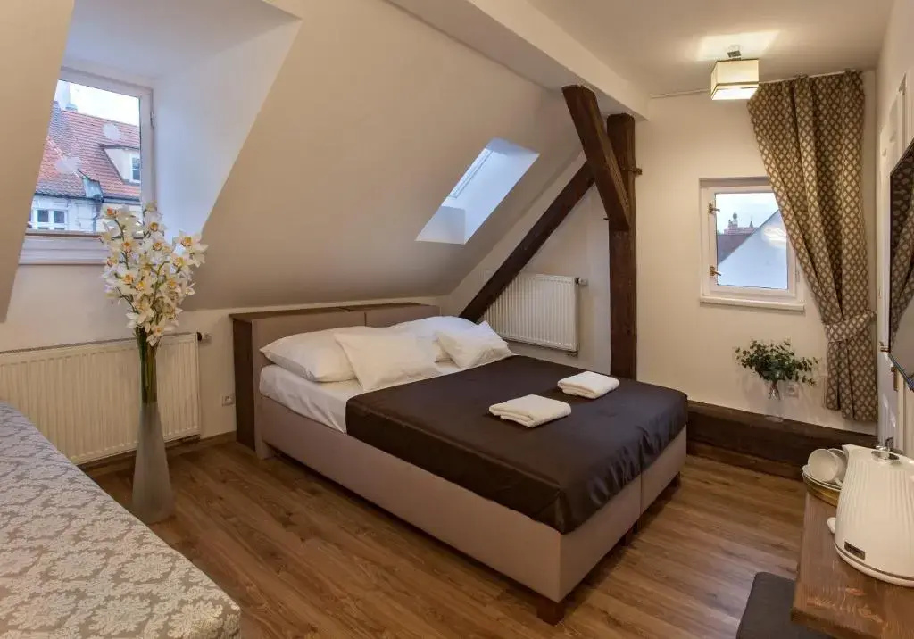 Pension Corto - Chambres