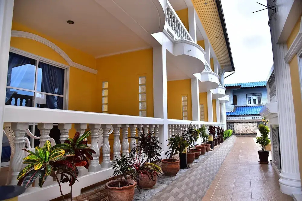 Sun Beach Hotel