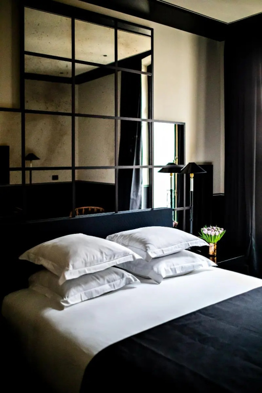 Monsieur George Hotel & Spa – Champs Elysées 58
