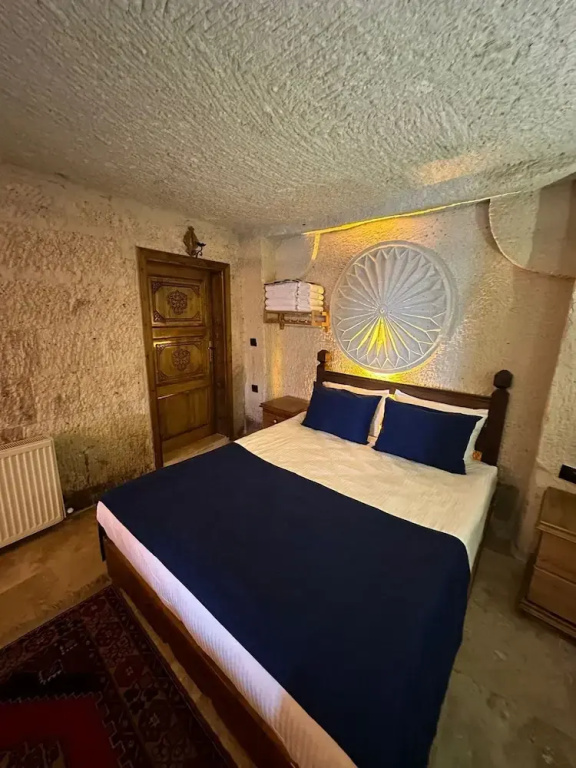 Family Cave Suite