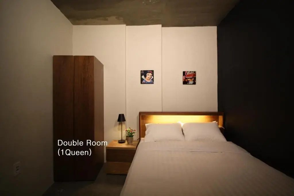 Standard Double room (full double bed)