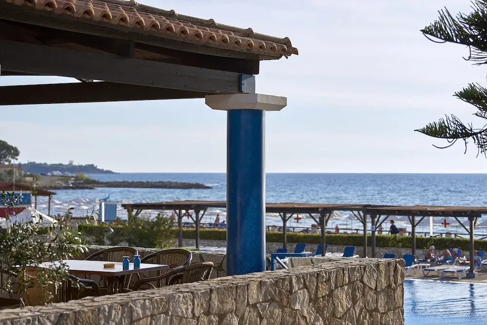 Beach & Waterfront