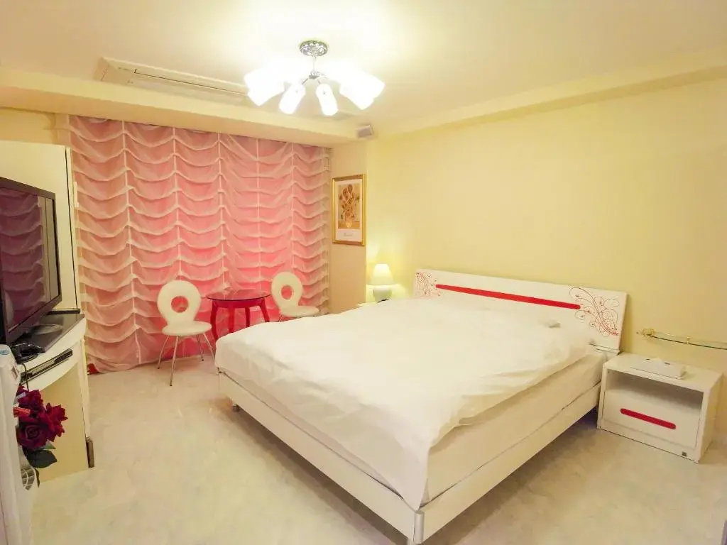 V Hotel - Adults Only - Chambres