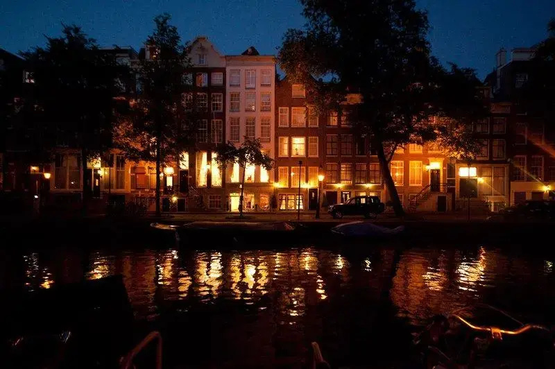 Ambassade Hotel - Chambres