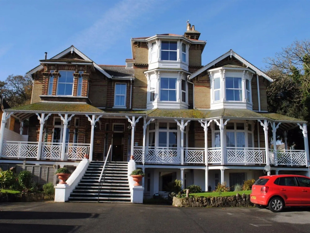 The Belmont Hotel