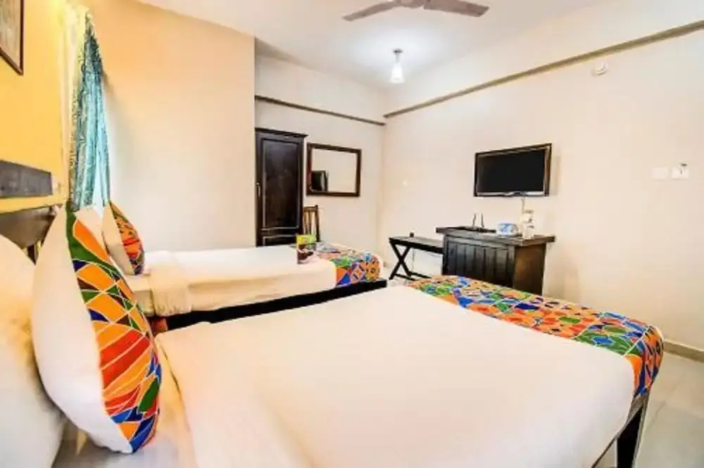 Treebo Trip Rain Tulsi Stayz - Chambres