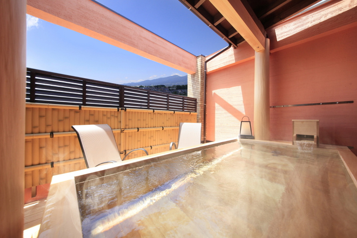 Balcony & Terrace