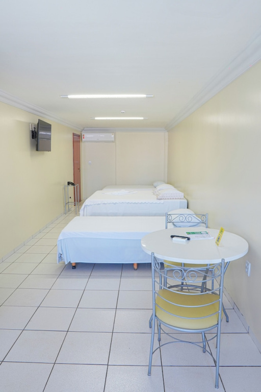 Canada Hotel - Chambres