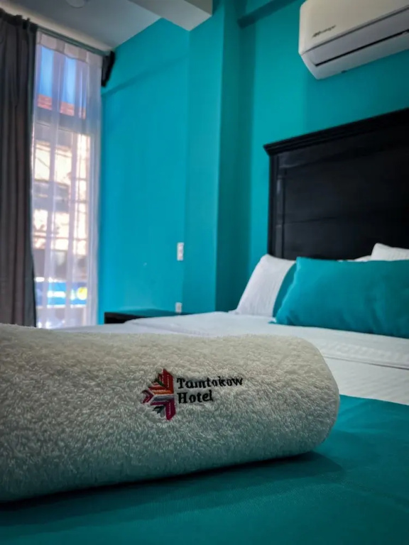 Deluxe Double room (full double bed)