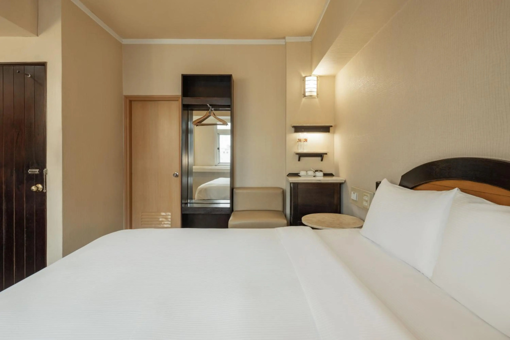Kindness Hotel Weiwuying — 2