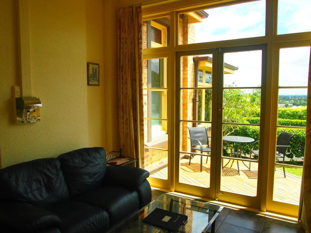 Suite with lake view
