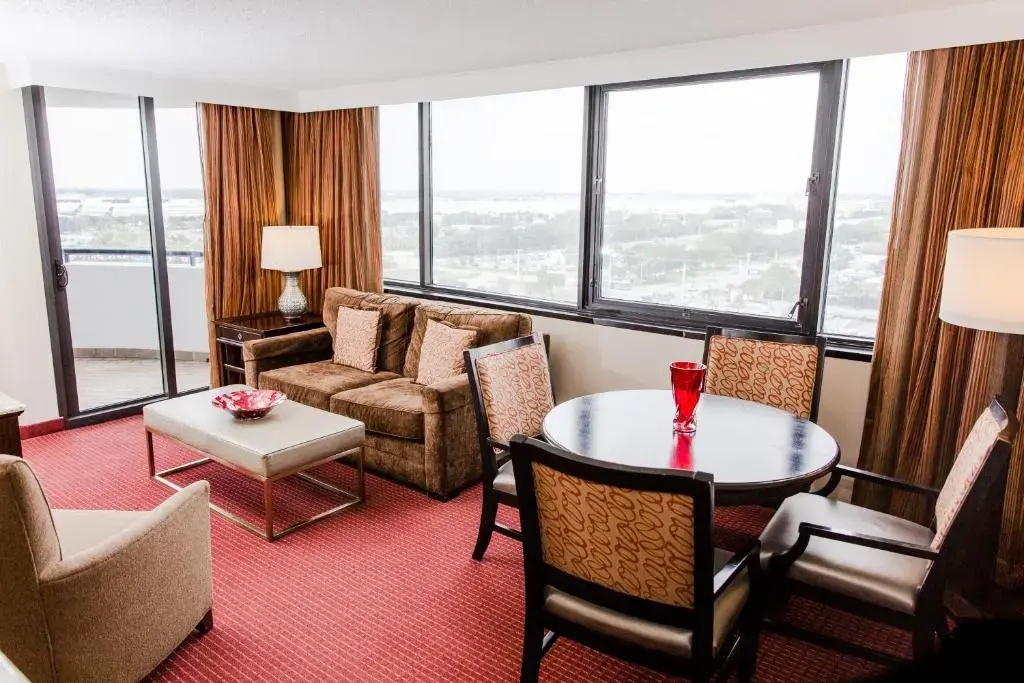 Embassy Suites by Hilton West Palm Beach Central - Chambres