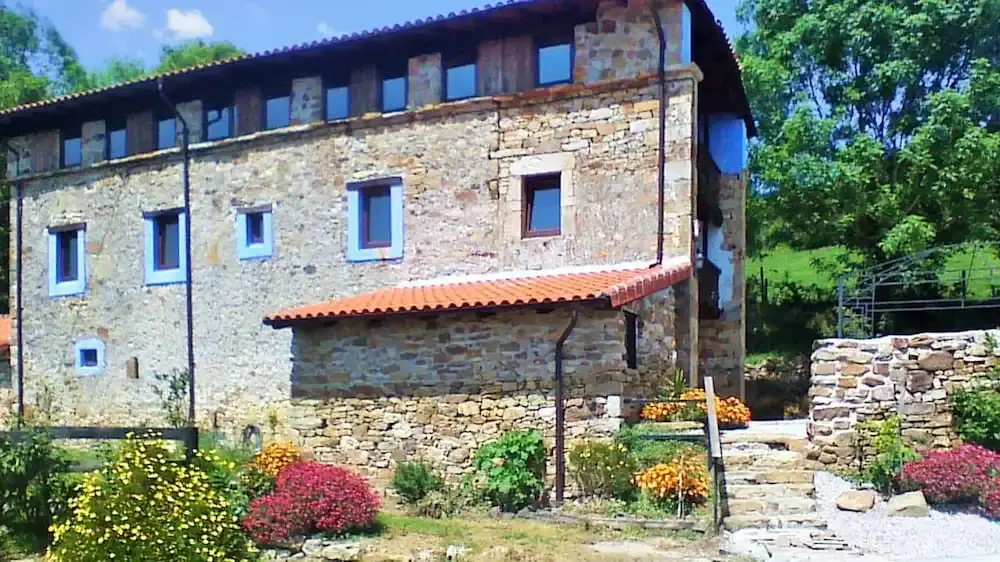 House With 4 Bedrooms in Ampuero, With Wonderful Mountain View and Enc
